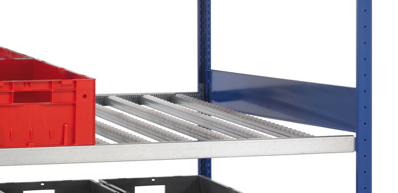 Grundregal, Bereitstellregal 2000 x 1300 x 1300 mm (HxBxT), RAL 5010 enzianblau/verzinkt, 4 Ebenen mit Röllchenleisten für Behälter und Kästen